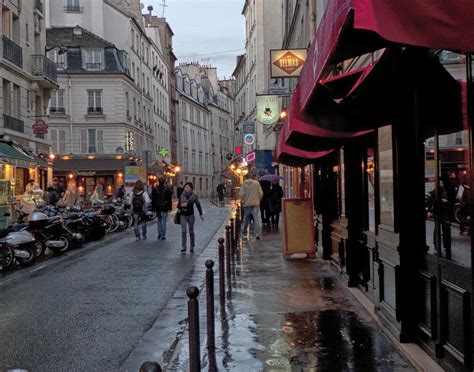 rue mouffetard photograph.